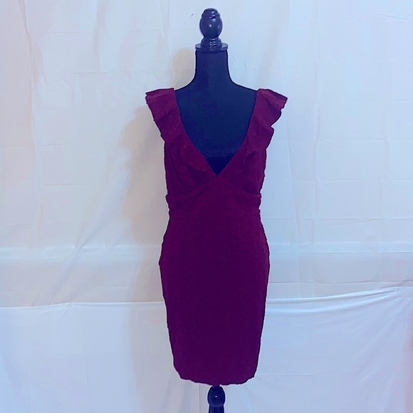 Lulu’s Burgundy Dress Size L - Picture 2 of 6